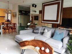 Spring Grove (D10), Condominium #426375801